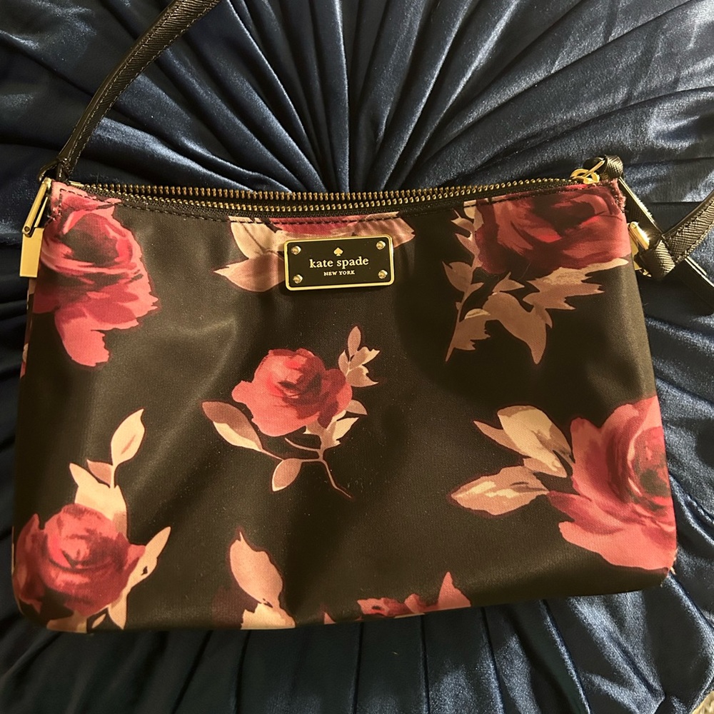 Kate Spade small floral cross bag purse